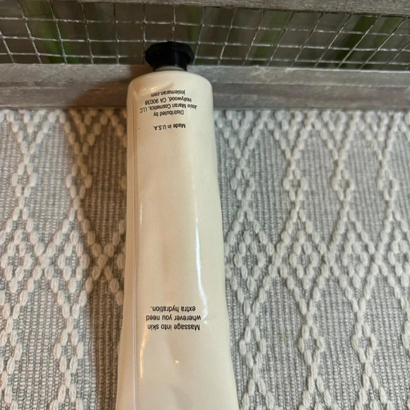 Josie Maran Whipped Argan Oil Body Butter, Ultra-hydrating. 2.37 fl oz. Lilac. - Picture 3 of 3